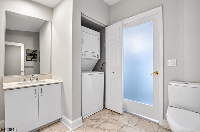 1213 Clinton Ln, Rockaway Twp., NJ 07866