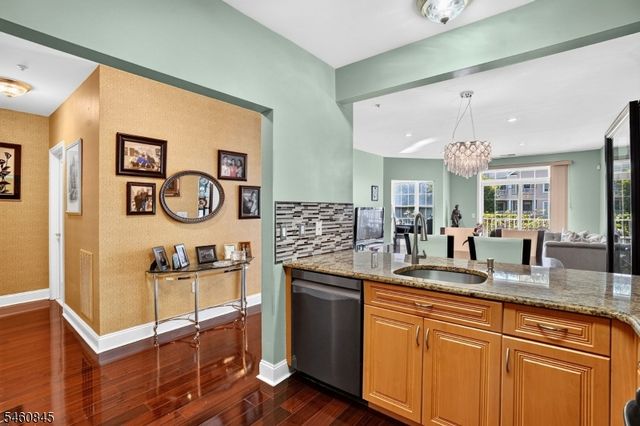 1213 Clinton Ln, Rockaway Twp., NJ 07866