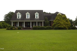 1526 Jonesboro Road, Dunn, NC 28334