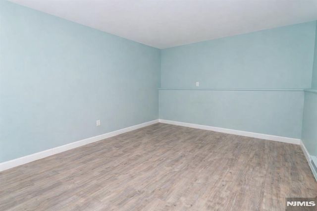 16 Arthur Road, Stanhope, NJ 07874