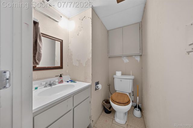18181 Buckhannon Street, Roseville, MI 48066