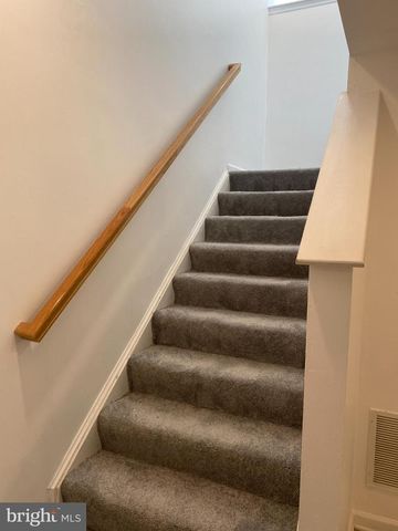 71 ATHENS DR, Hedgesville, WV 25427