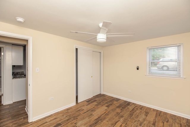 4904 N Harlem Avenue 1W, Harwood Heights, IL 60706