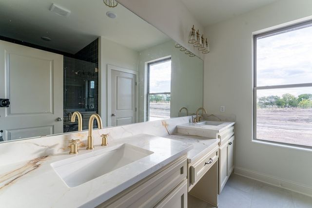 1028 Don Eve Court, Azle, TX 76020