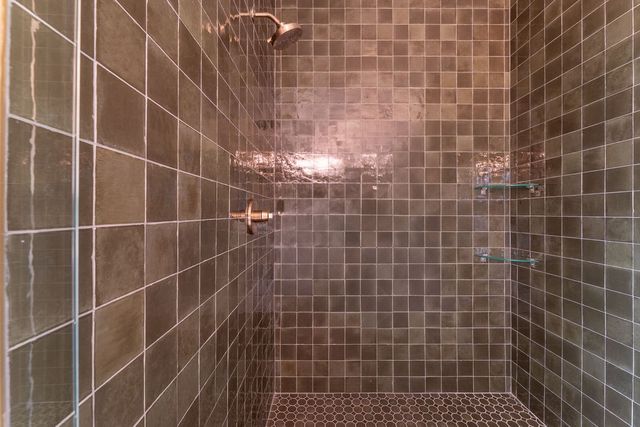 1028 Don Eve Court, Azle, TX 76020