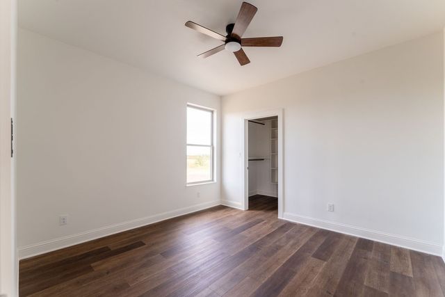 1028 Don Eve Court, Azle, TX 76020