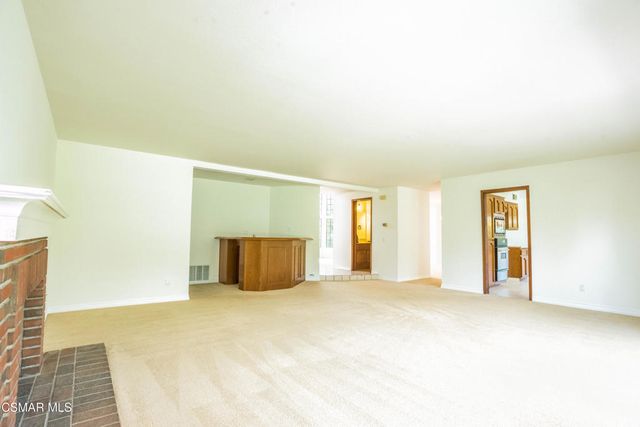 5627 Middle Crest Drive, Agoura Hills, CA 91301