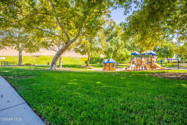 5627 Middle Crest Drive, Agoura Hills, CA 91301