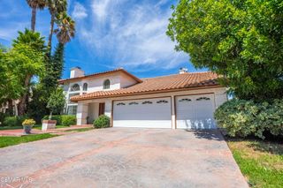 5627 Middle Crest Drive, Agoura Hills, CA 91301