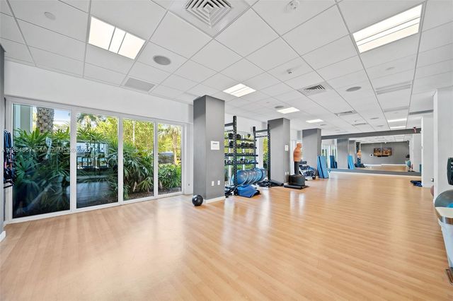 910 West Ave 0326, Miami Beach, FL 33139