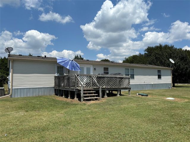 2319 Recreation Road 3, Bonham, TX 75418