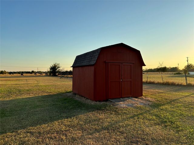 2319 Recreation Road 3, Bonham, TX 75418