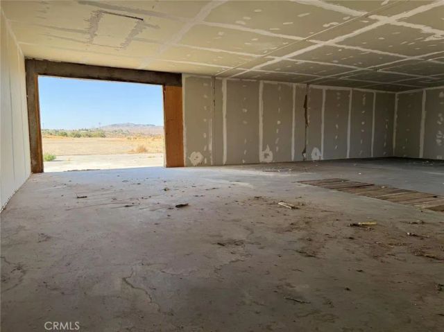 17833 Santa Fe Trail, Helendale, CA 92342