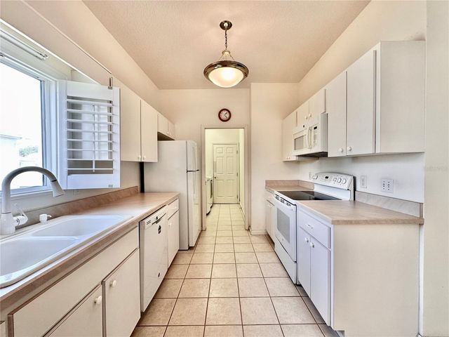 5500 NW 26TH LANE, Ocala, FL 34482