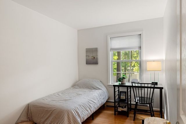 4 Circle St, Middleton, MA 01949