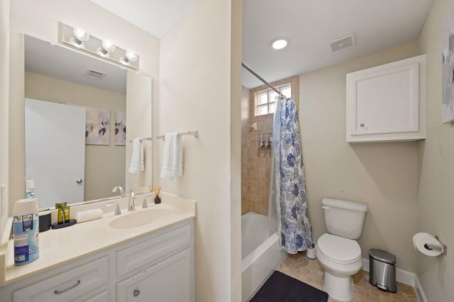 8705 Bryam Street 104, Houston, TX 77061