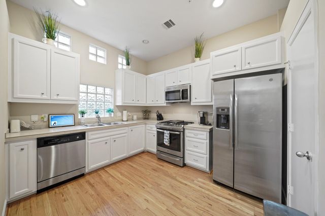 8705 Bryam Street 104, Houston, TX 77061