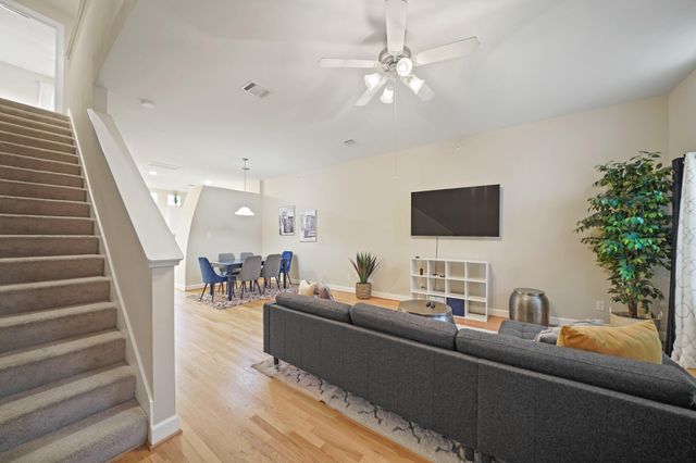 8705 Bryam Street 104, Houston, TX 77061