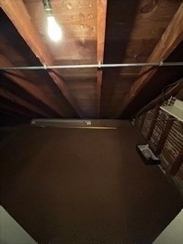 11 Edgewood St 3, Worcester, MA 01602