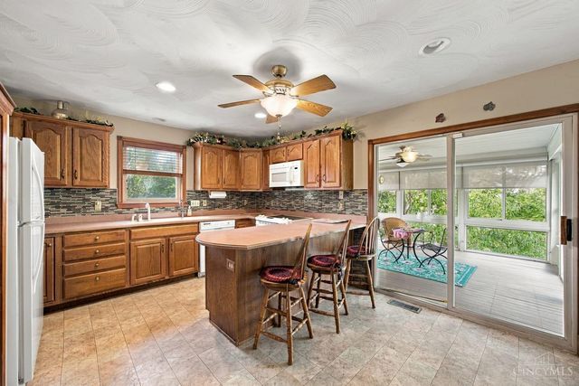 5460 Lakefront Drive, Green Twp, OH 45247