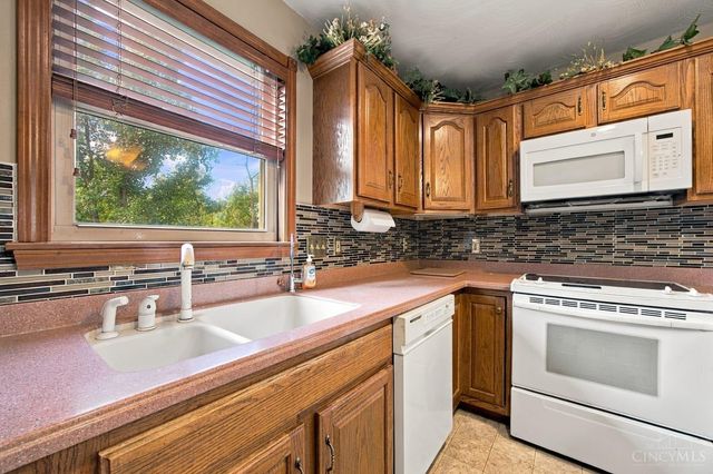 5460 Lakefront Drive, Green Twp, OH 45247