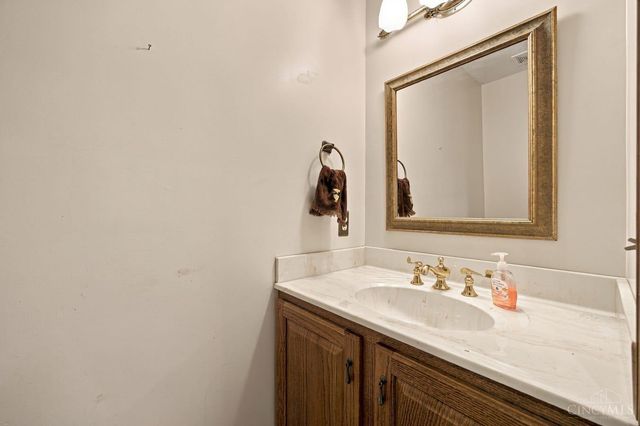 5460 Lakefront Drive, Green Twp, OH 45247
