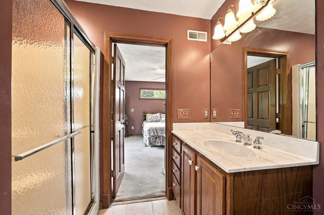 5460 Lakefront Drive, Green Twp, OH 45247