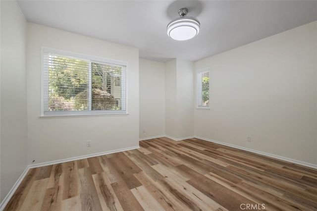 1091 STONE BROOK Lane, Costa Mesa, CA 92627