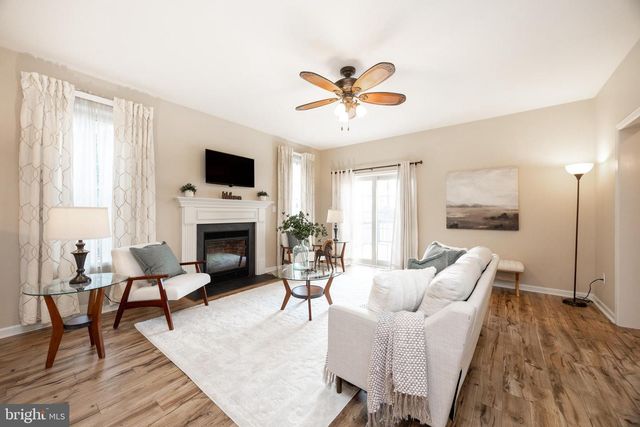 136 HONEYCROFT BLVD, Cochranville, PA 19330