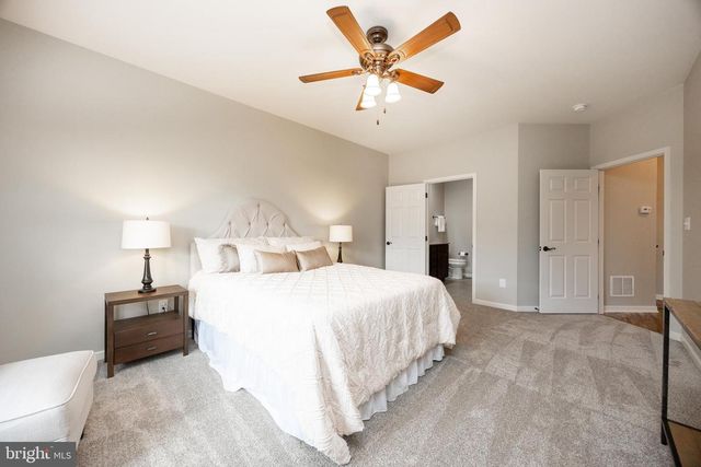 136 HONEYCROFT BLVD, Cochranville, PA 19330