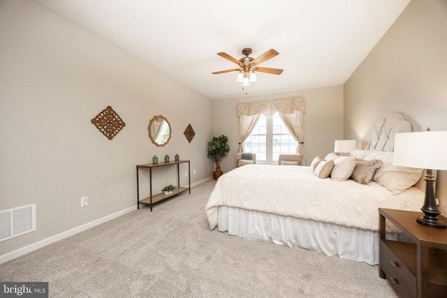 136 HONEYCROFT BLVD, Cochranville, PA 19330