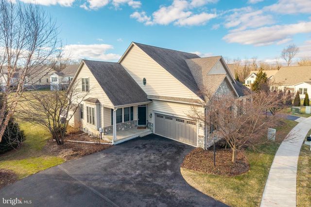 136 HONEYCROFT BLVD, Cochranville, PA 19330