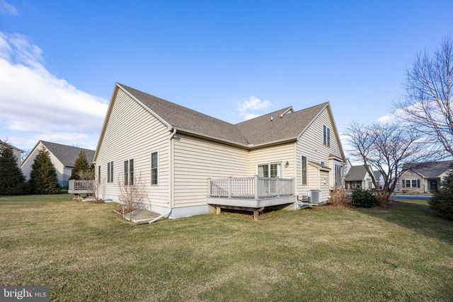 136 HONEYCROFT BLVD, Cochranville, PA 19330