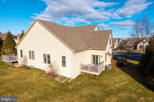 136 HONEYCROFT BLVD, Cochranville, PA 19330