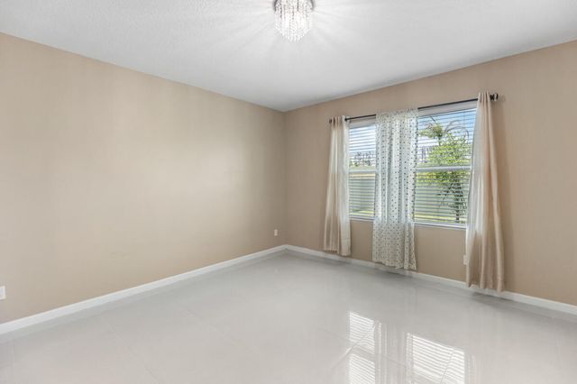 11044 SW Vasari Way, Port St. Lucie, Port St Lucie, FL 34987