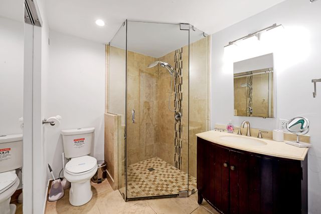 401 NW 21ST Court, Wilton Manors, FL 33311