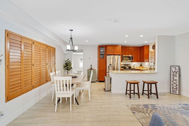 401 NW 21ST Court, Wilton Manors, FL 33311