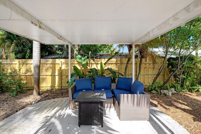 401 NW 21ST Court, Wilton Manors, FL 33311