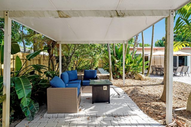 401 NW 21ST Court, Wilton Manors, FL 33311