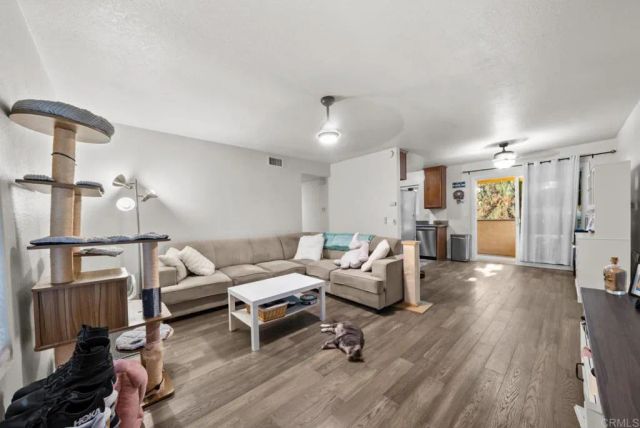 513 Calle Montecito 64, Oceanside, CA 92057
