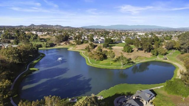 513 Calle Montecito 64, Oceanside, CA 92057