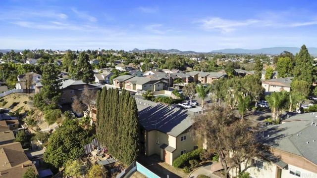 513 Calle Montecito 64, Oceanside, CA 92057