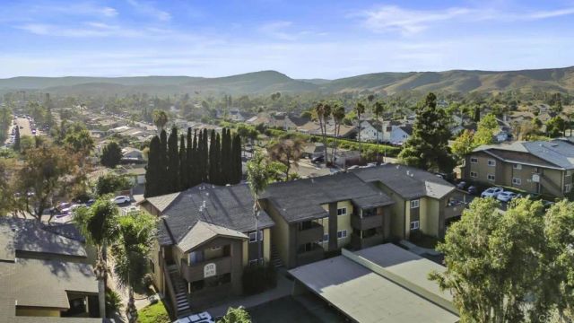 513 Calle Montecito 64, Oceanside, CA 92057