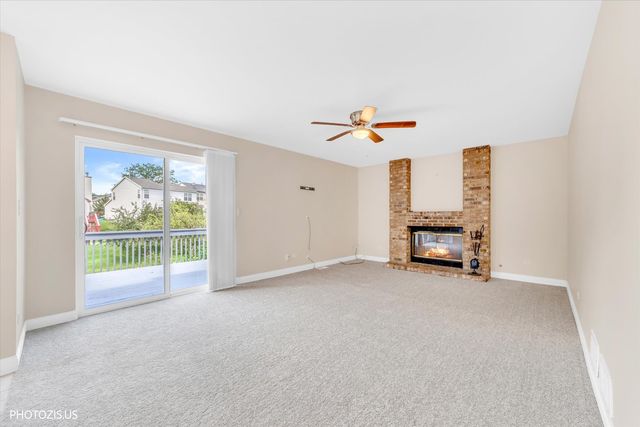1906 Armwood Lane, Mundelein, IL 60060