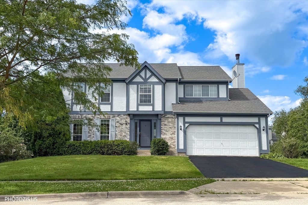 1906 Armwood Lane, Mundelein, IL 60060