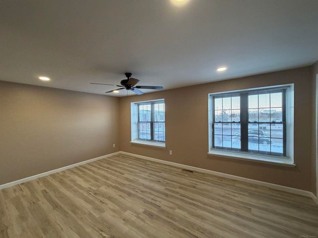 16908 Kingsbrook Drive, Clinton Township, MI 48038