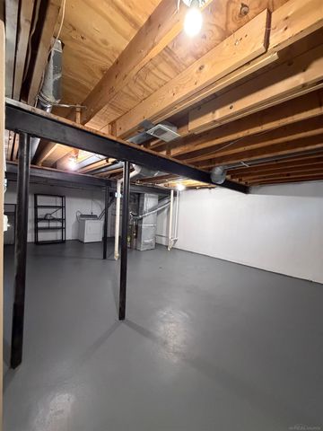 16908 Kingsbrook Drive, Clinton Township, MI 48038