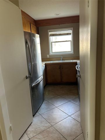 16011 Mary Ann Street, Cypress, TX 77429