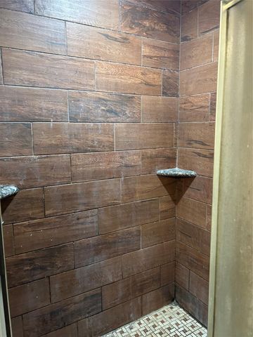 16011 Mary Ann Street, Cypress, TX 77429