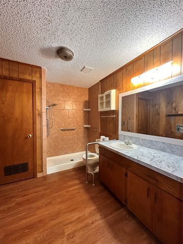 303 Crow, Linden, TX 75563